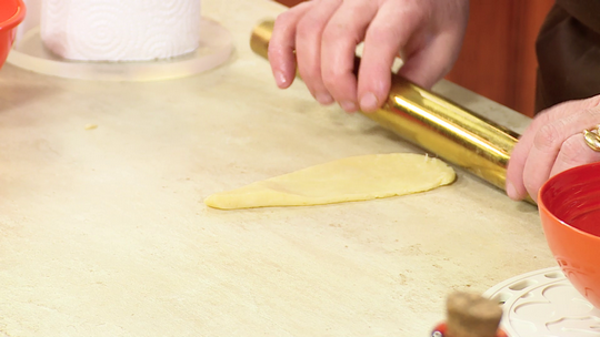 تشاراك العريان باللوز