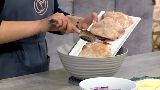 طاجين الدجاج بالخضر