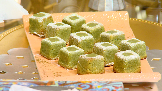 غريبية الفستق