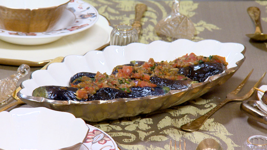 باذنجان محشي بالخضر