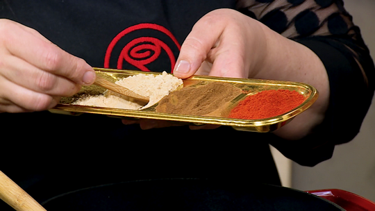 شوربة عدس على الطريقة الهندية