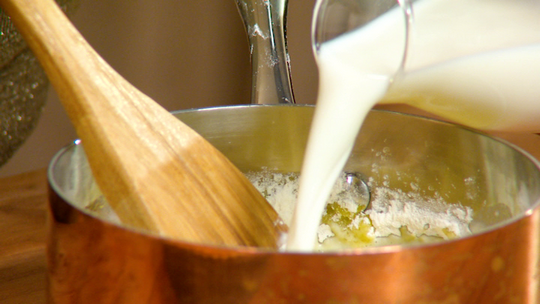 فلان بكريمة الزبيب المُجفف