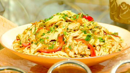 معكرونة على الطريقة الآسيوية