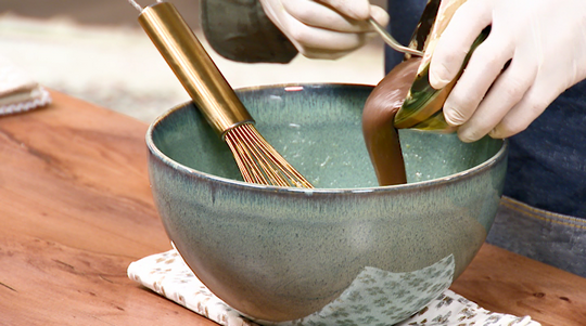 كعكة بالقسطل المثلج