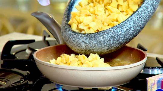 زهور التفاح