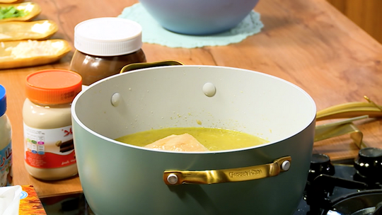 المثوم العاصمي بالصلصة البيضاء