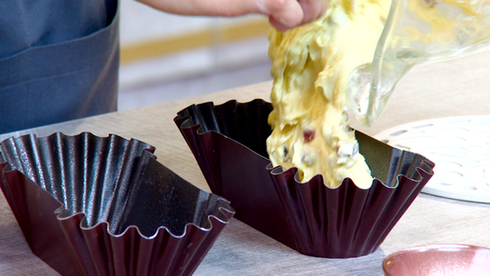 كيك بالفواكه الجافة