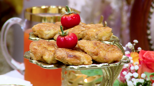 مقبلة بالمخ