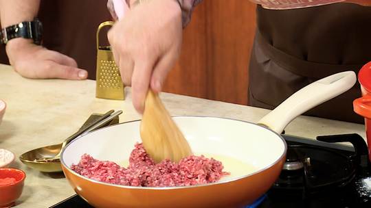 طاجين الخوخ