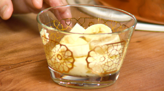 تحلية بكريمة الموز