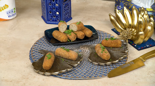 عجيجات بالدجاج