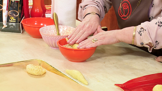 تشاراك العريان باللوز