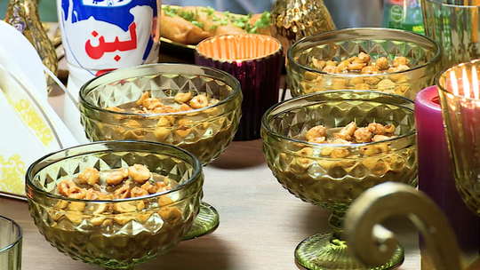 تحلية بكريمة الشوكولاطة والقوفريط