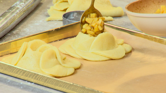 زهور التفاح