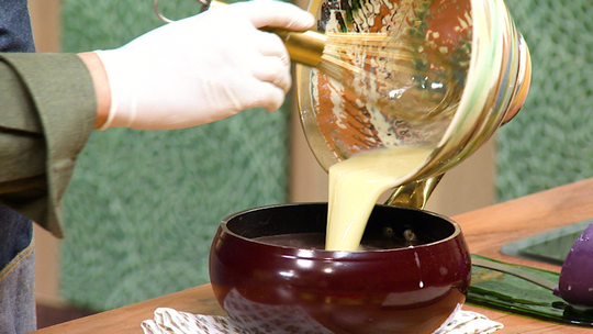 كريمة الشوكولاطة بالكرز المصبر