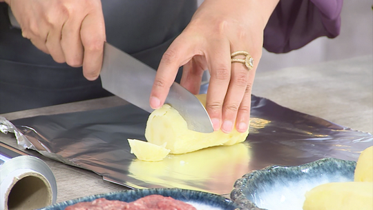 بطاطا محشية باللحم المفروم