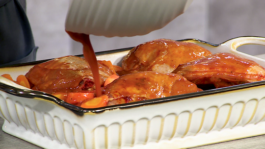 طاجين الدجاج بالخضر