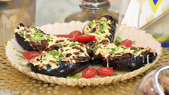 باذنجان محشي باللحم المفروم