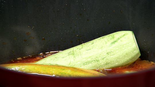 دولمة حمراء