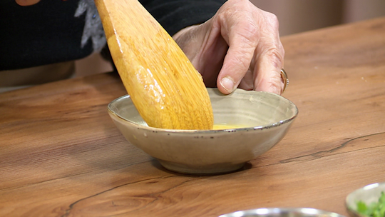 شوربة بيضاء بكريات الدجاج