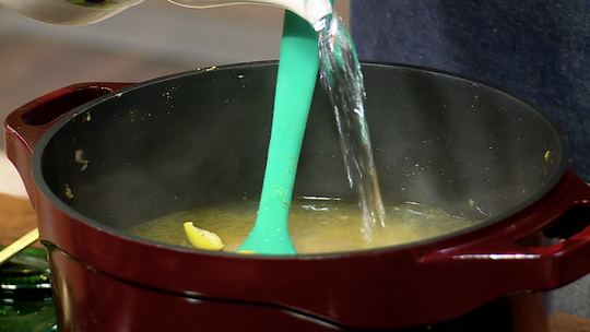 مدربل بالمرقة البيضاء