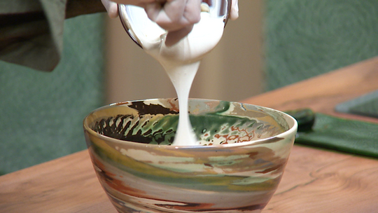 كعكة بالجزر والجوز