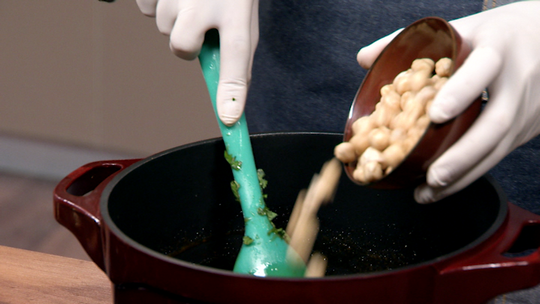 دولمة حمراء