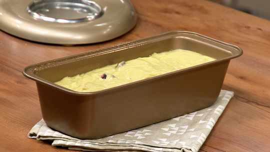 كيك بالفراولة والفستق