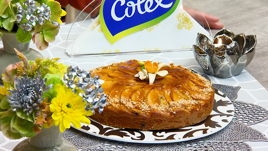 كعكة بالتفاح