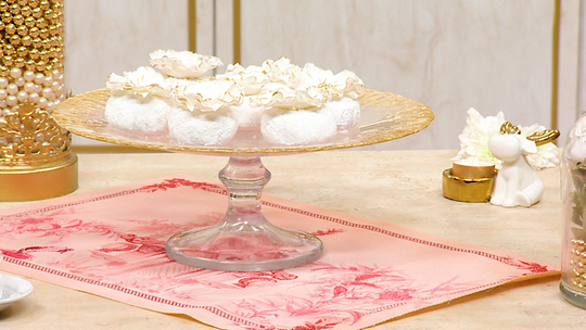 مقروط اللّوز (تاج العروسة)