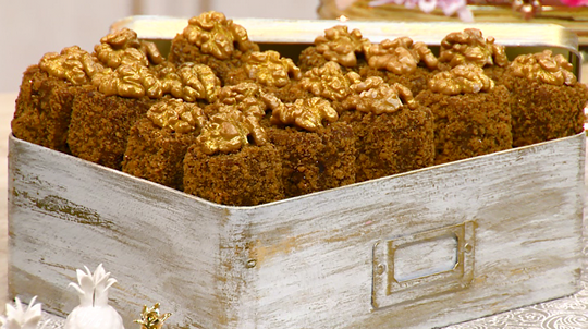 حلوى ديليس بخبز التوابل